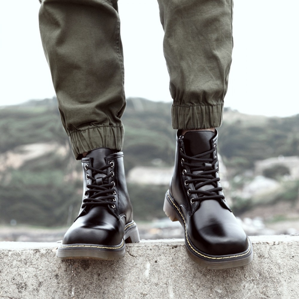 Men's Round Toe Casual Leather Boots Front Lace-Up Martin Boots Flat Heel Shoes